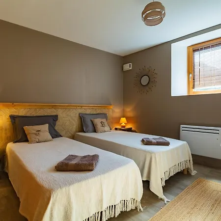 La Peyrolle Holiday home Aouste-sur-Sye